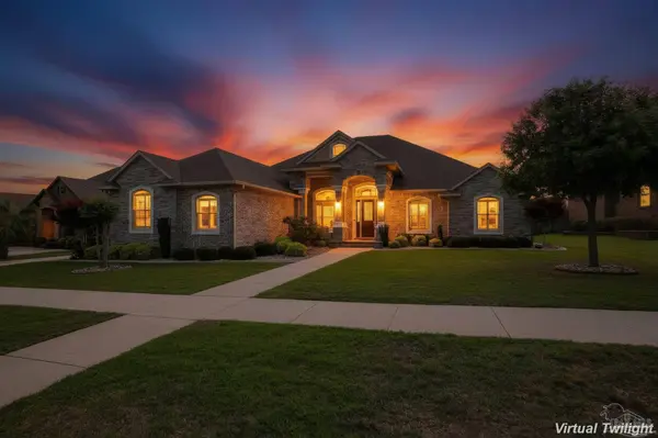 6000 Huntington Creek Blvd, Pensacola, FL 32526