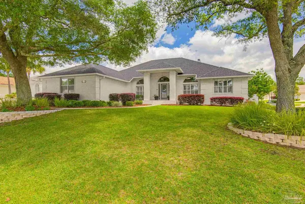 2018 Juno Cir, Pensacola, FL 32526