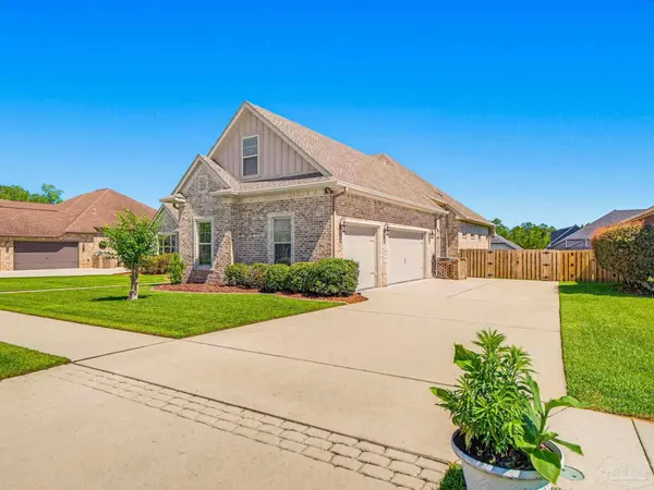 6044 Huntington Creek Cir, Pensacola, FL 32526
