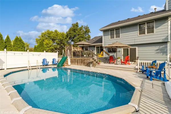 4930 Bel Aire Road, Des Moines, IA 50310