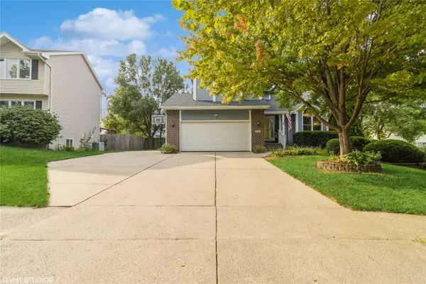 4930 Bel Aire Road, Des Moines, IA 50310