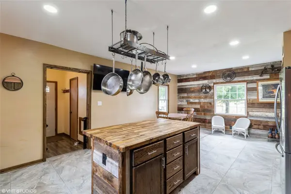 6721 W 140th Street N, Mingo, IA 50168