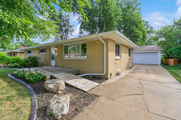 505 SW Ash Drive, Ankeny, IA 50023