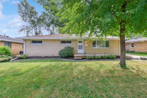 505 SW Ash Drive, Ankeny, IA 50023