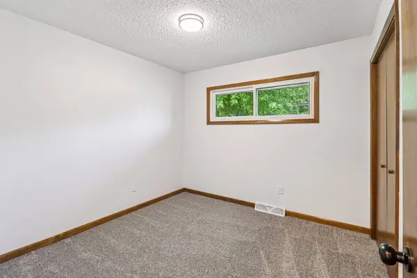 505 SW Ash Drive, Ankeny, IA 50023