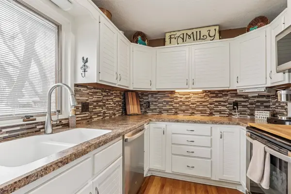 202 NE Crestmoor Place, Ankeny, IA 50021