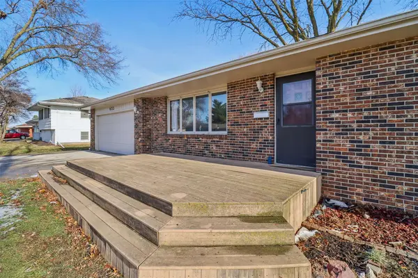 833 SE Sharon Drive, Ankeny, IA 50021