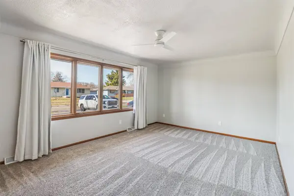 833 SE Sharon Drive, Ankeny, IA 50021