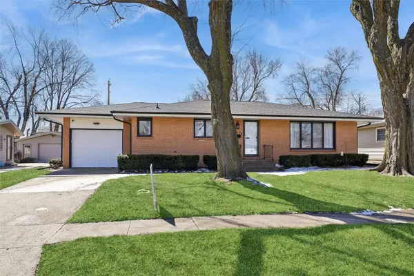 313 SE 9th Street, Ankeny, IA 50021
