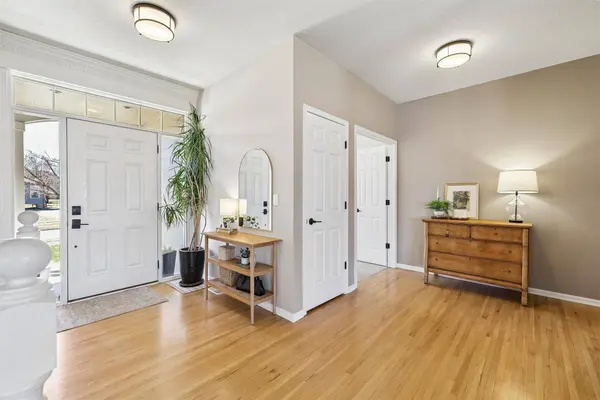 2305 NE Hanover Court, Ankeny, IA 50021