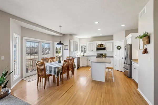 2305 NE Hanover Court, Ankeny, IA 50021