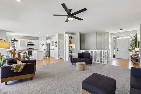 2305 NE Hanover Court, Ankeny, IA 50021