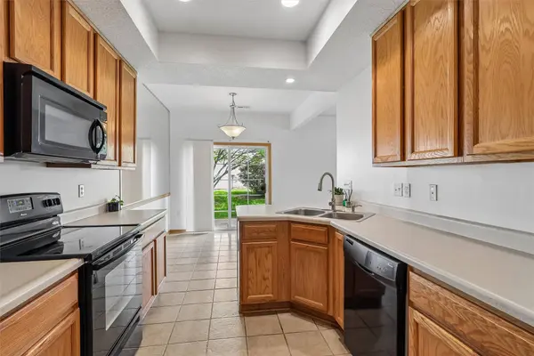 2101 Meadow Court #1306, Des Moines, IA 50320