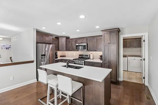 2715 SW Prairie Trail Parkway, Ankeny, IA 50023