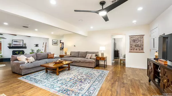 511 serenade, San Antonio, TX 78216