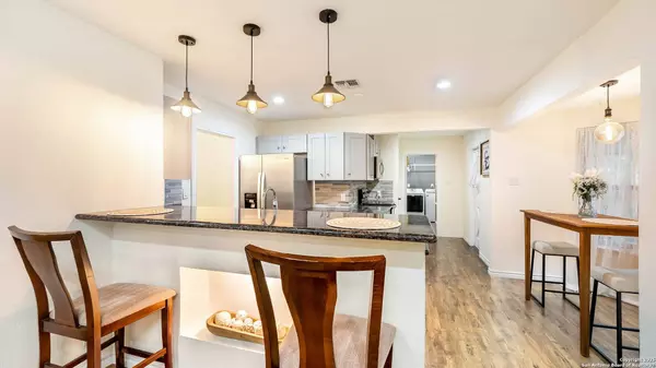 511 serenade, San Antonio, TX 78216