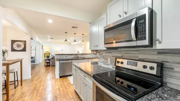 511 serenade, San Antonio, TX 78216