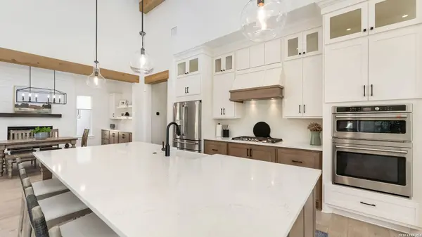 729 Fossil Springs, Bulverde, TX 78163