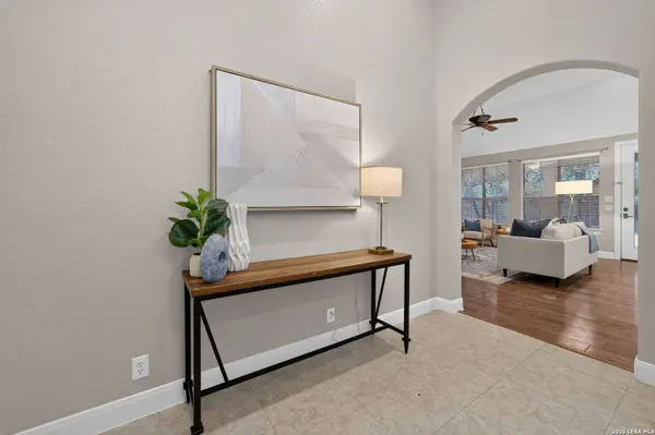 22025 PASEO CORTO DR, San Antonio, TX 78266