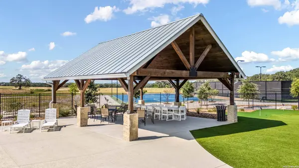 577 ROSEMARY RIDGE DR, Bulverde, TX 78163