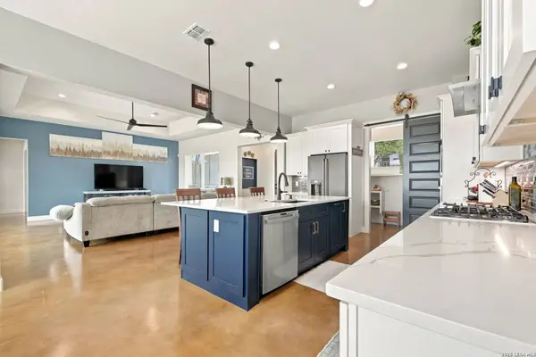 757 Annabelle, Bulverde, TX 78163