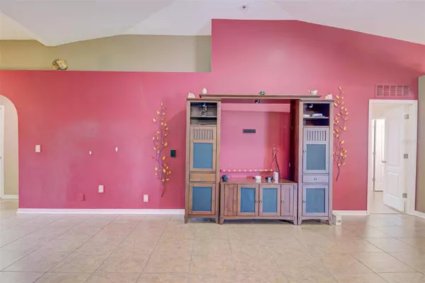 2699 SUNCOAST LAKES BLVD, Punta Gorda, FL 33980