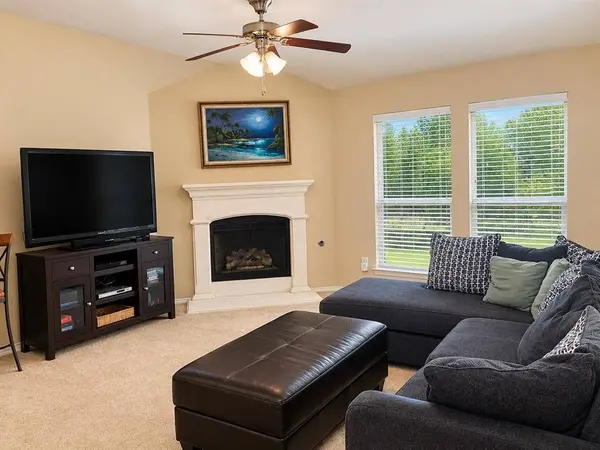 1121 Lake Hollow Drive, Little Elm, TX 75068