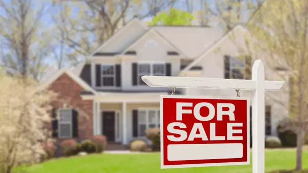 feature image of Selling Your Home in 2025? Here’s What You Need to Know Before You List