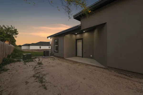 3007 E Ebano Ave, Hidalgo, TX 78557