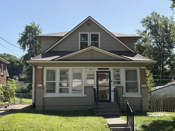 2119 E 12th Street, Des Moines, IA 50316