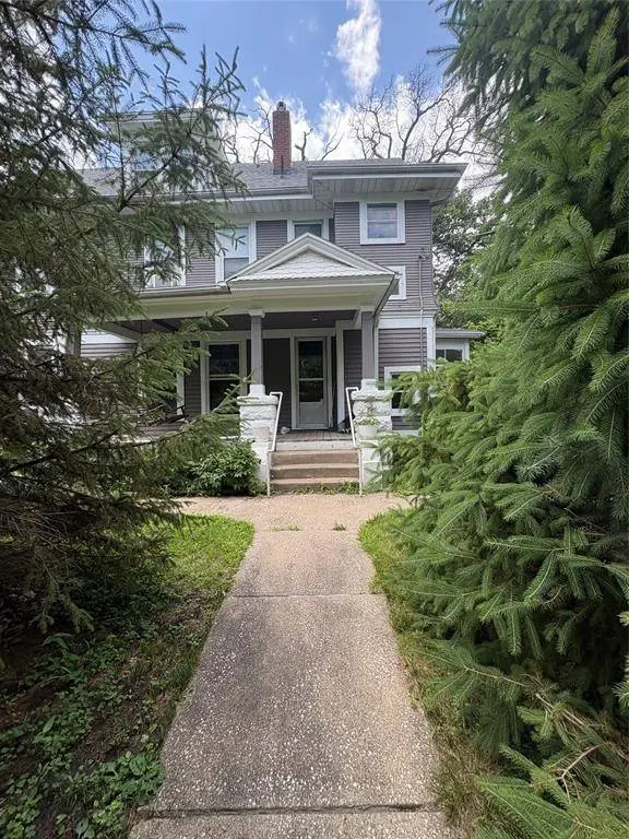 3101 Cottage Grove Avenue, Des Moines, IA 50311