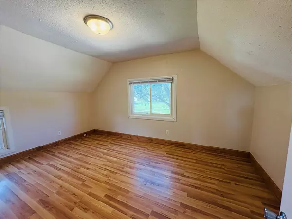 4031 E 8th Street, Des Moines, IA 50313