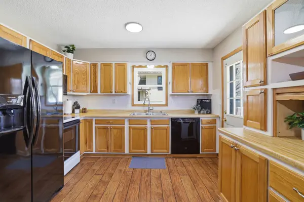 625 22nd Avenue SW, Altoona, IA 50009