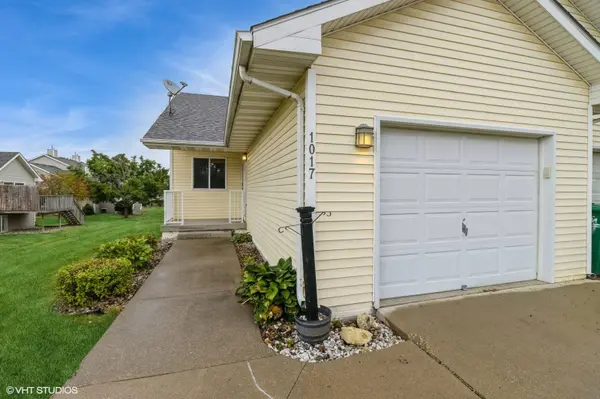 1017 10th Avenue NW, Altoona, IA 50009