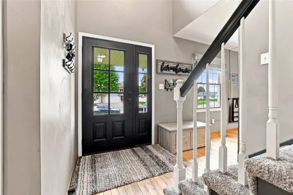 1260 Bentwood Court, Altoona, IA 50009