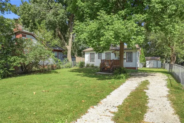 4111 Cottage Grove Avenue, Des Moines, IA 50311