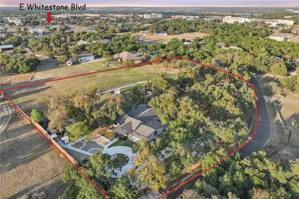 1739 Starwood DR, Cedar Park, TX 78613