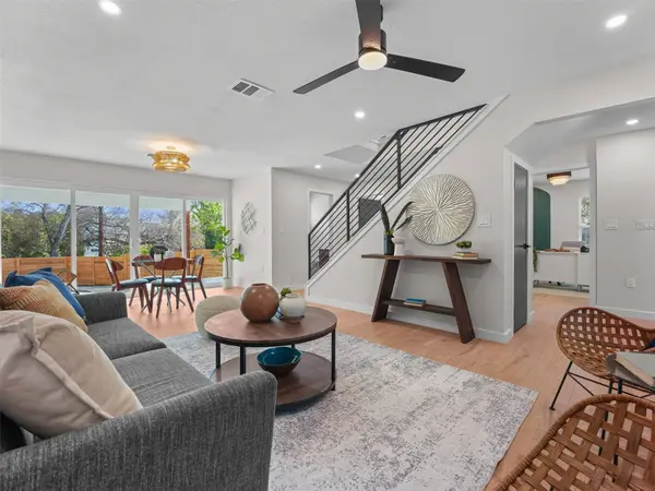 3008 Cedarlawn CIR, Austin, TX 78723