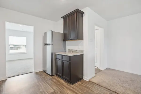 517 Riverdale DR, Jarrell, TX 76537