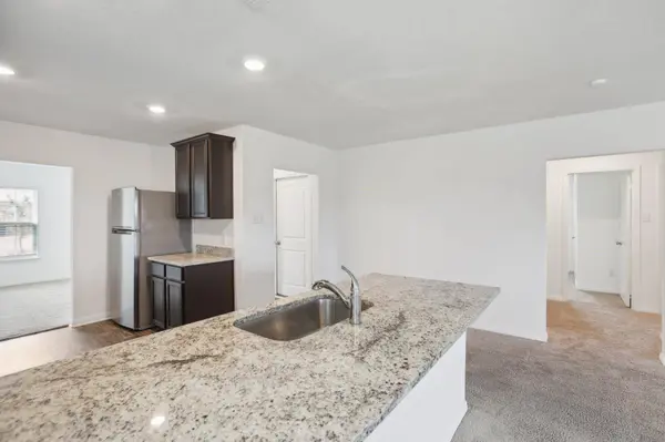 517 Riverdale DR, Jarrell, TX 76537