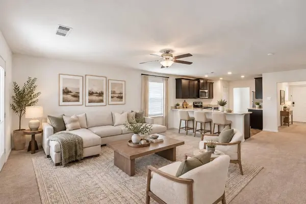 517 Riverdale DR, Jarrell, TX 76537