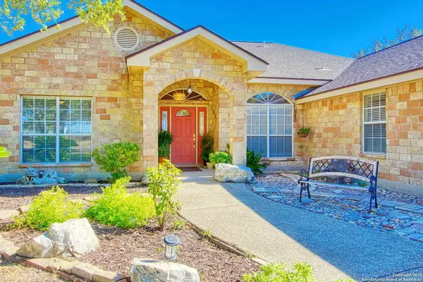 15260 Miller Rd, St Hedwig, TX 78152