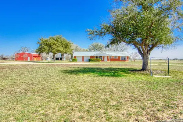 12157 FM 775, La Vernia, TX 78121