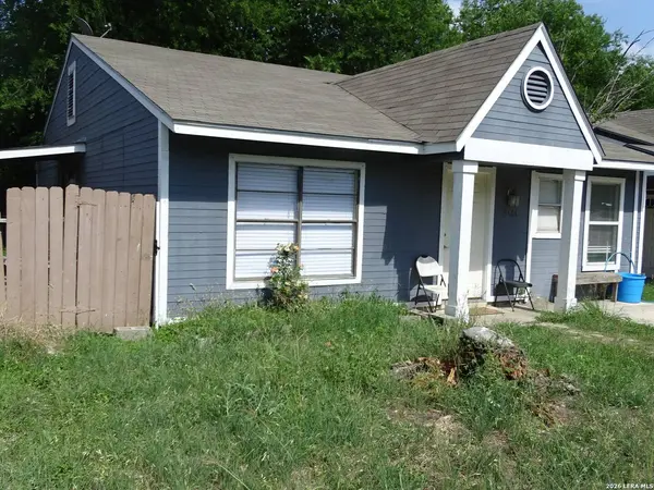4414 LEHMAN DR, Kirby, TX 78219-1150