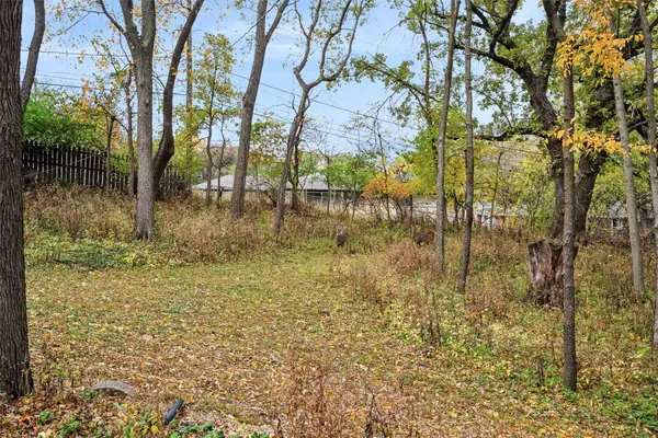 1710 Plaza Circle, Windsor Heights, IA 50324
