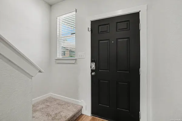 5935 W Hausman #46, San Antonio, TX 78249