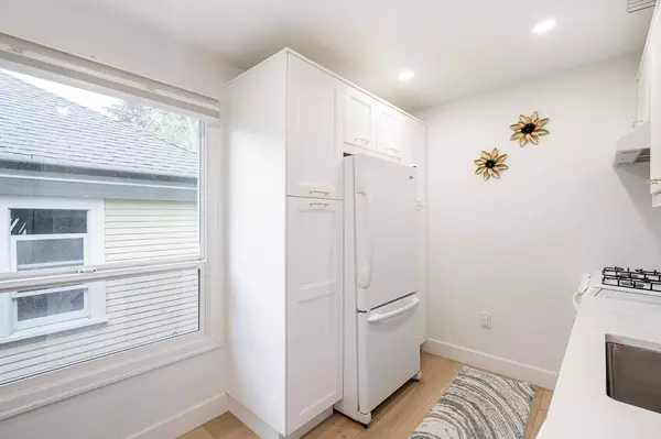 1620 Mclean DR, Vancouver, BC V5L 3P3