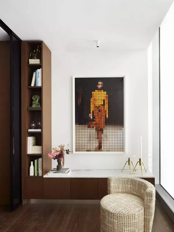 1277 Hornby ST #2206, Vancouver, BC V6Z 1W2