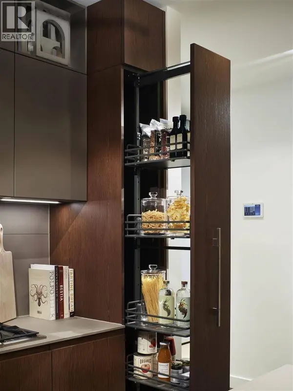 1277 HORNBY ST #2206, Vancouver, BC V6Z1W2