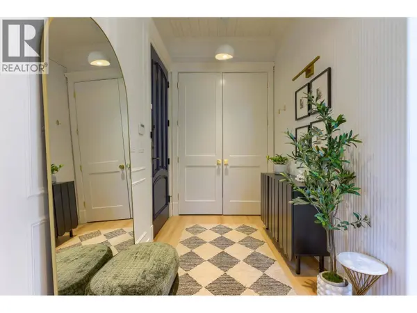 7588 OSLER STREET, Vancouver, BC V6P4C7